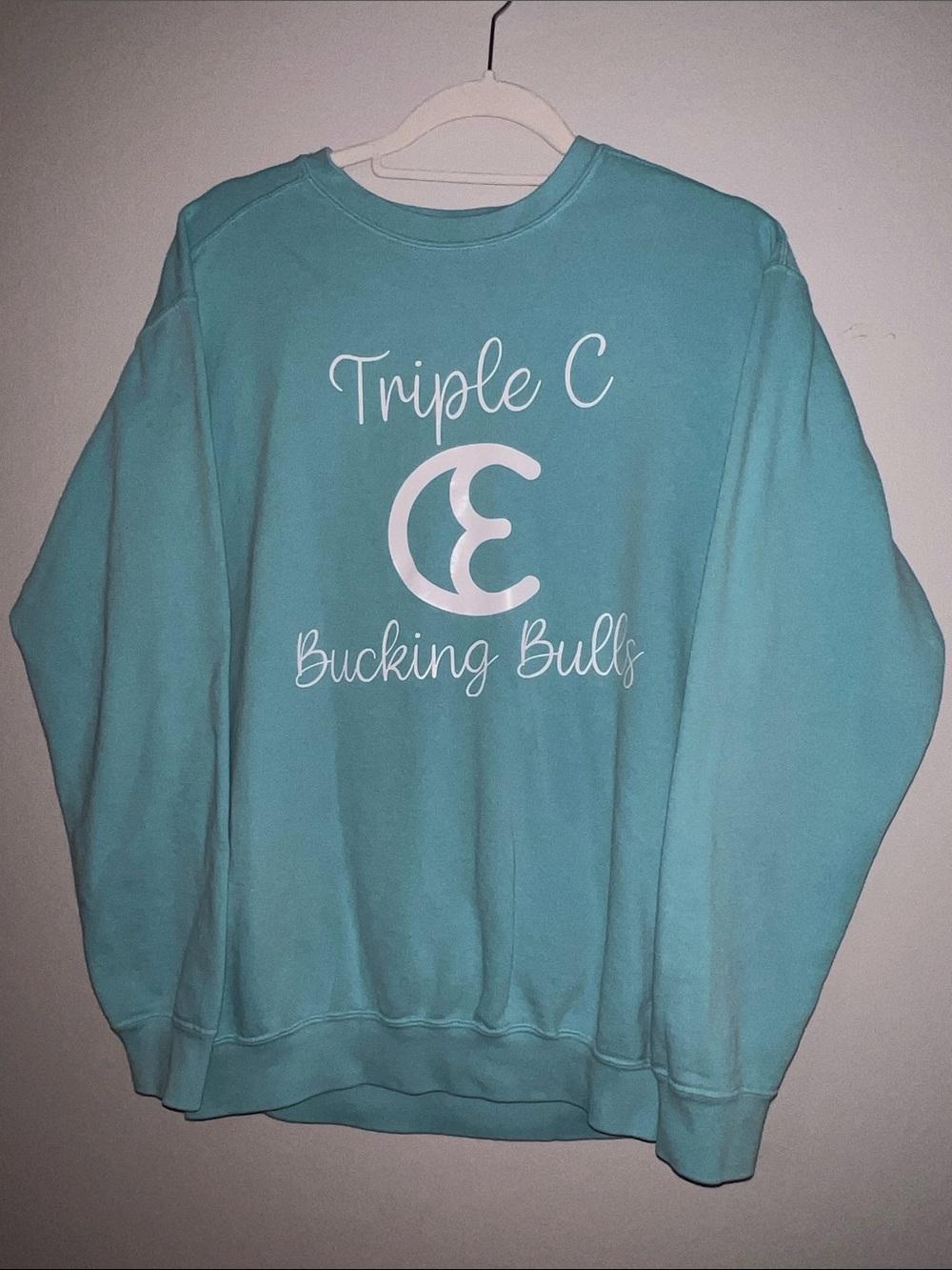Comfort Colors Bucking Bulls Teal Crewneck Sweatshirt Size M
